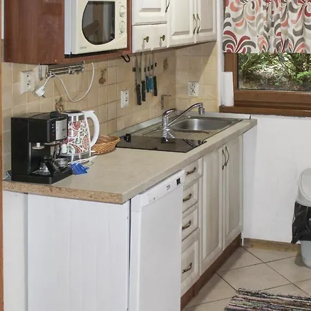 Two-bedroom Holiday In Dovolenkový dom Liptovsky Trnovec
